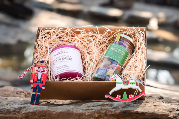 Rainbow Shells & Pink Candle Hamper